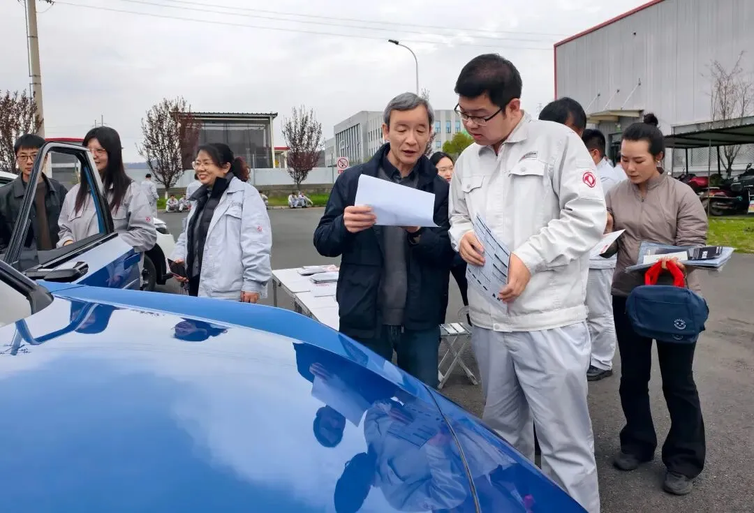 走进武襄十东风汽车走廊,营销在行动