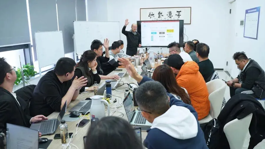 AI赋能,精准致胜!数创空间AI精准营销系列课程第四期圆满结束!