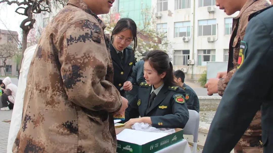 我校过程化教学成果展——3月跳蚤市场活动