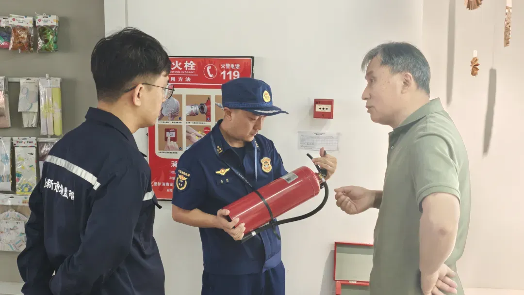 高新区消防救援大队联合市场监管局开展消防产品专项整治行动