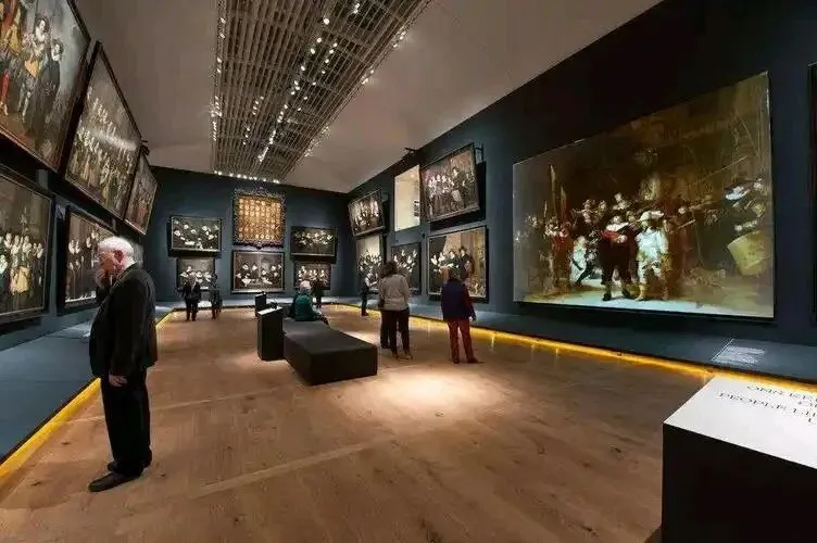 银行为啥盯上艺术品市场?这篇说透了!