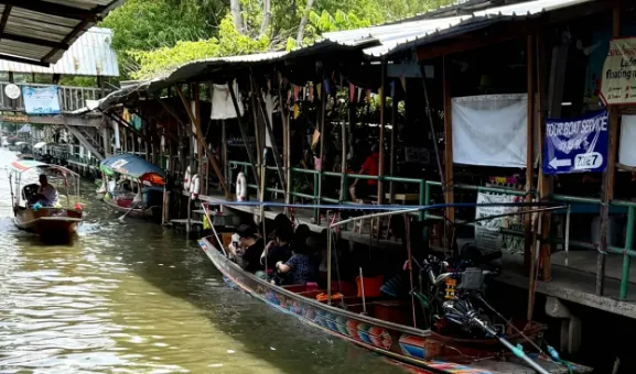 周末就去这!曼谷人气水上市场,地道泰式生活太惬意!