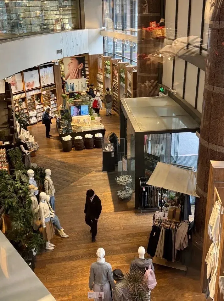 “再见,在见”:看MUJI闭店营销如何借一张海报触动人心?|案例精选