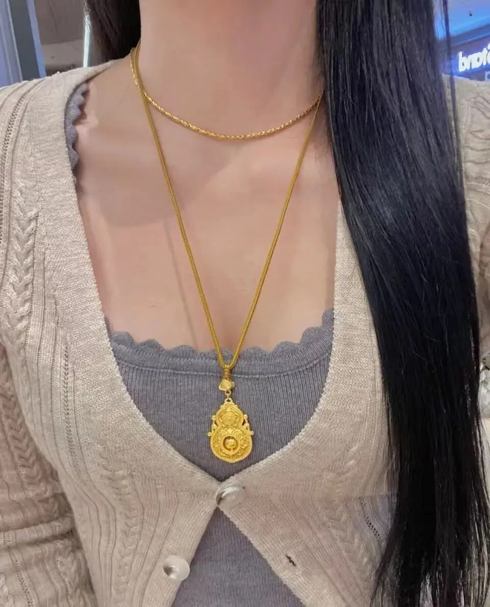 金价一夜暴跌市场众说纷纭老行家一句话点明方向