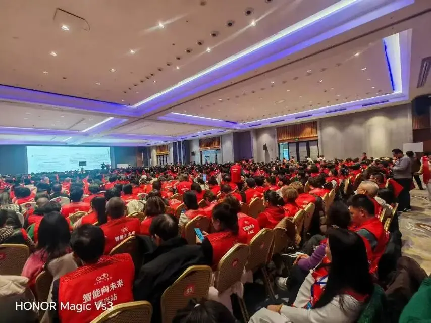 90%的人没有穿,叫市场;90%的人没有卖,叫商机内行人告诉你:加入爱多步的10大好处,你看懂智能穿戴这个新风口了吗?