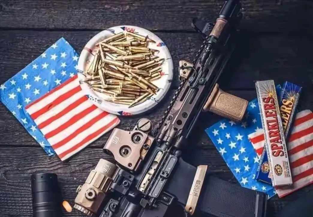 美媒曝光:特朗普借伊朗局势操纵市场!美国民众,正为战争账单含泪买单