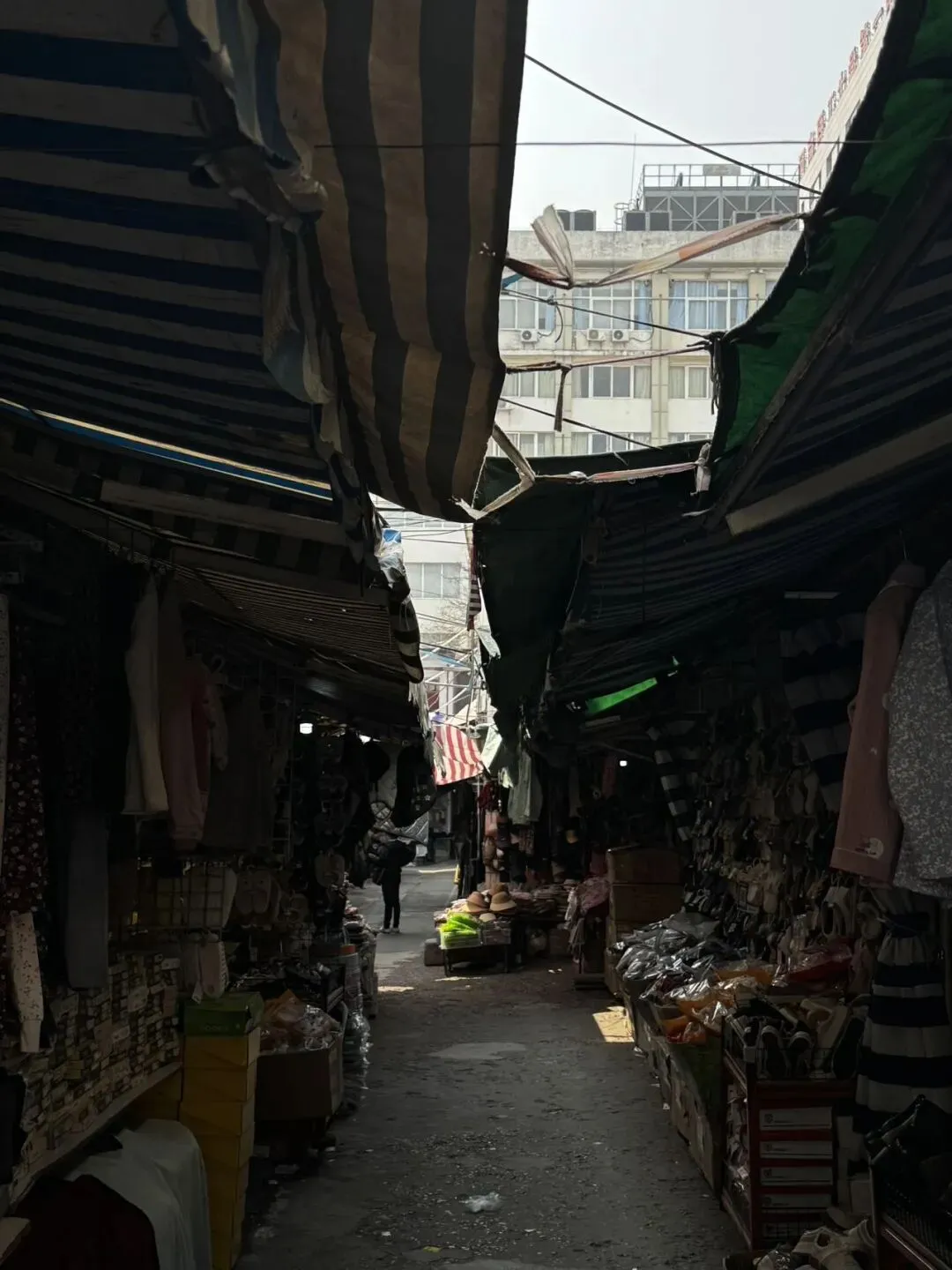 焦南市场:在时代的洪流里 打捞一座城的旧梦