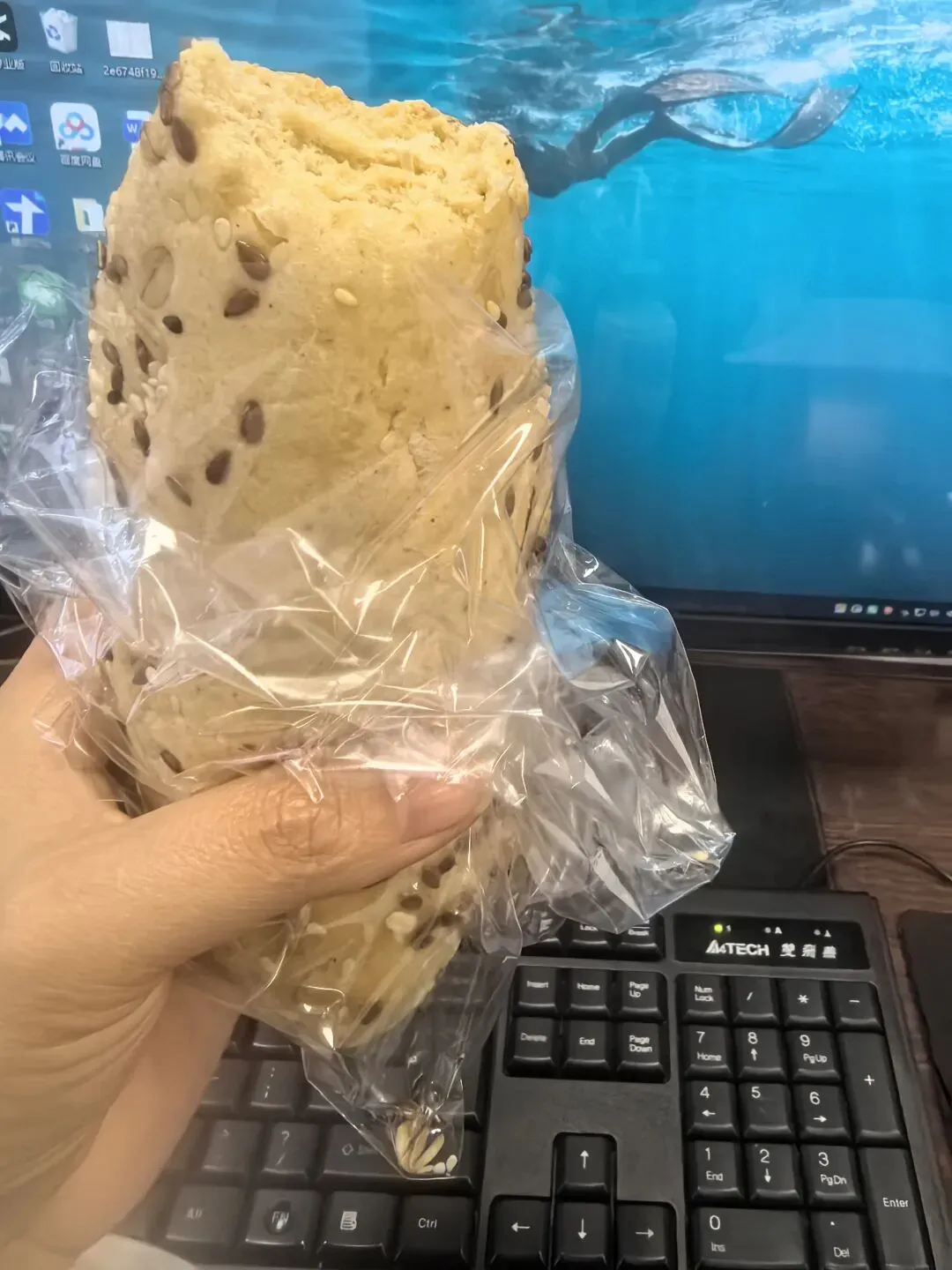 阅读量1.3w,获客200+,个人IP赚钱,说白了就是不断重复这3件事