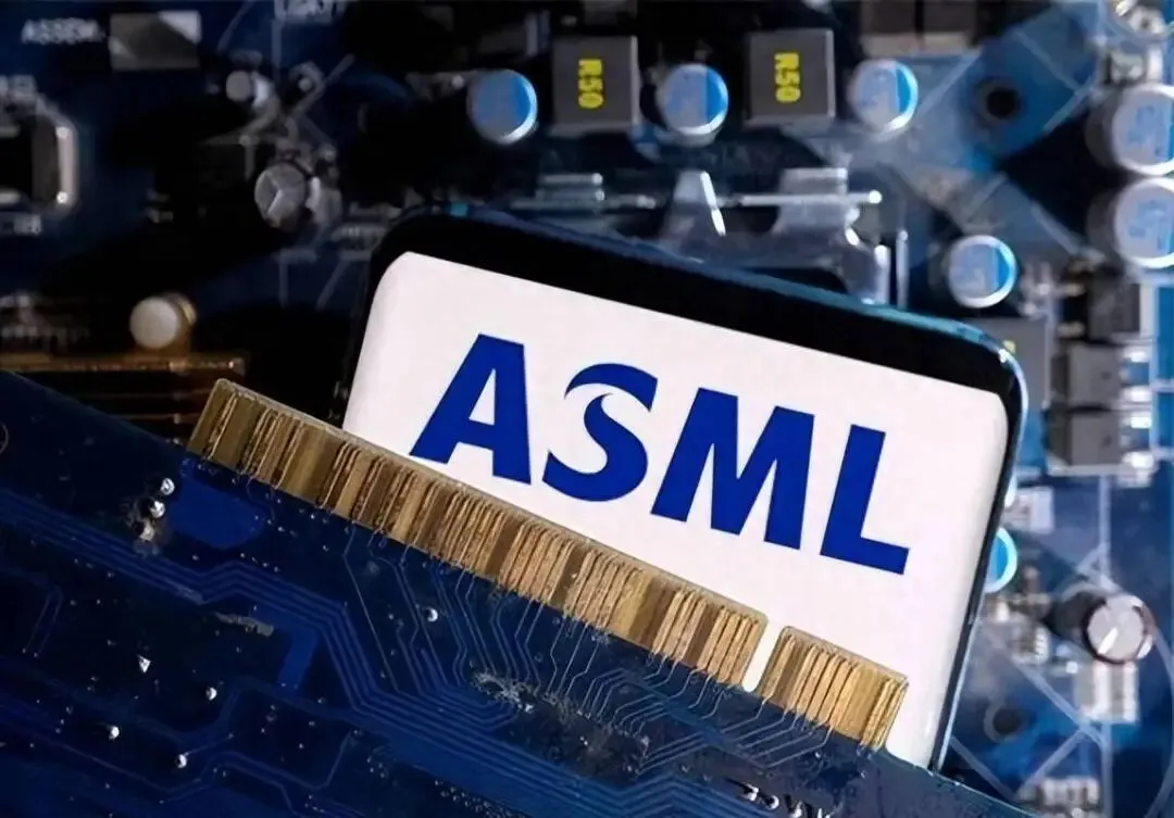 美媒很困惑:阿斯麦中国市场份额暴跌,被干掉的怎么全是欧美人?