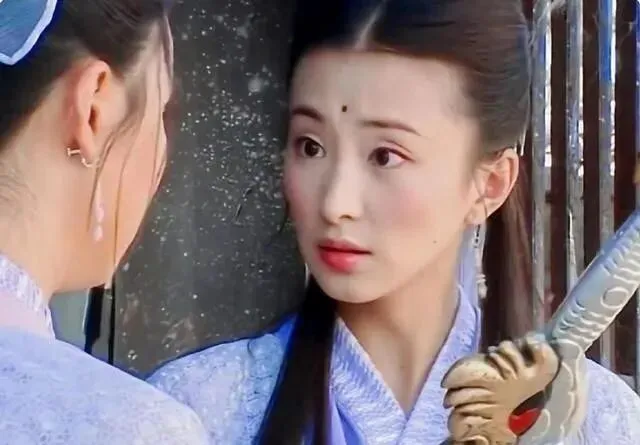 44岁单身女演员现身浙江相亲市场,有颜有钱却连连碰壁