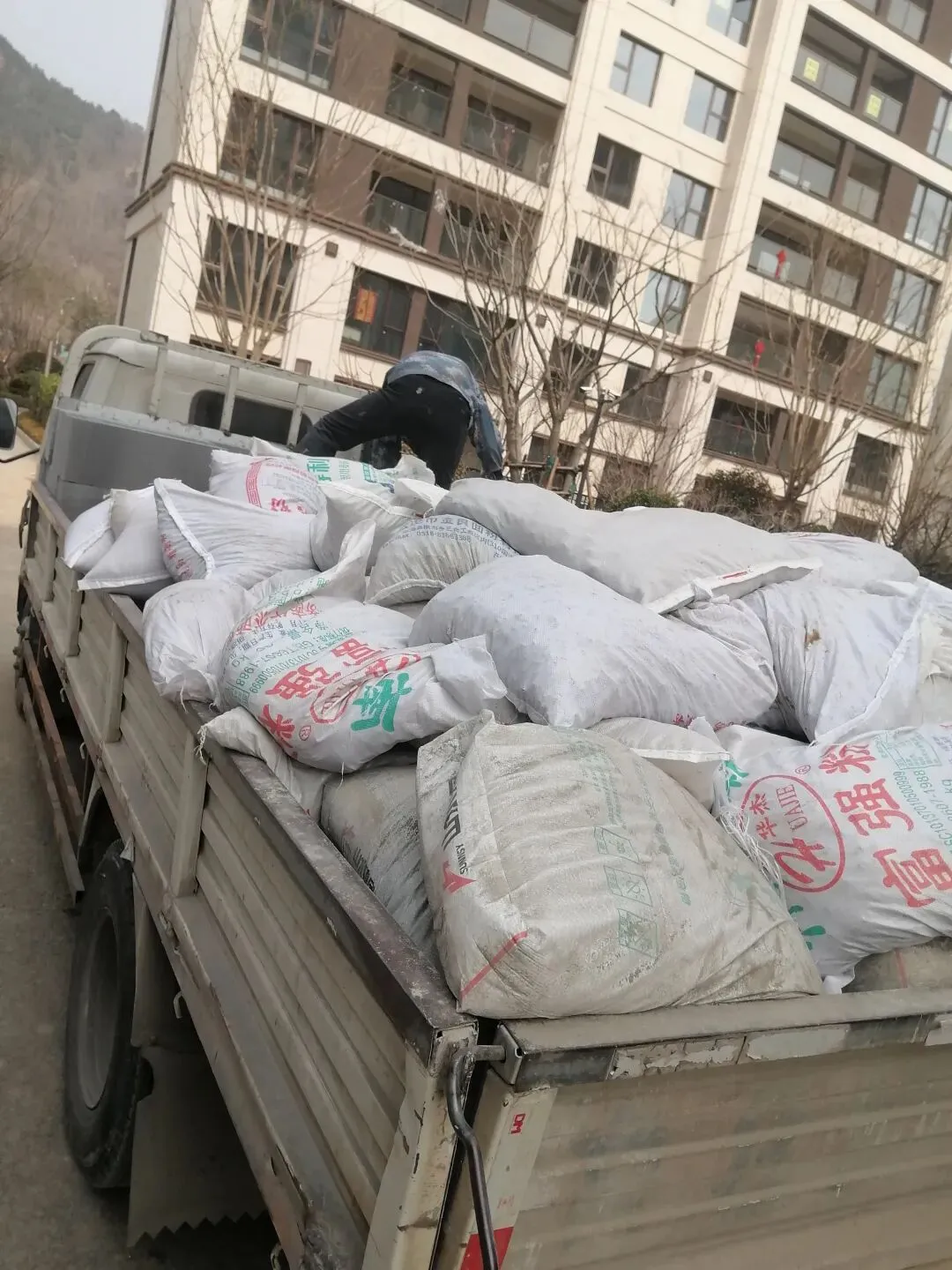 装修不想跑市场?找兰姐!师傅开单我配货,沙子水泥石膏板…送到工地,省心省力