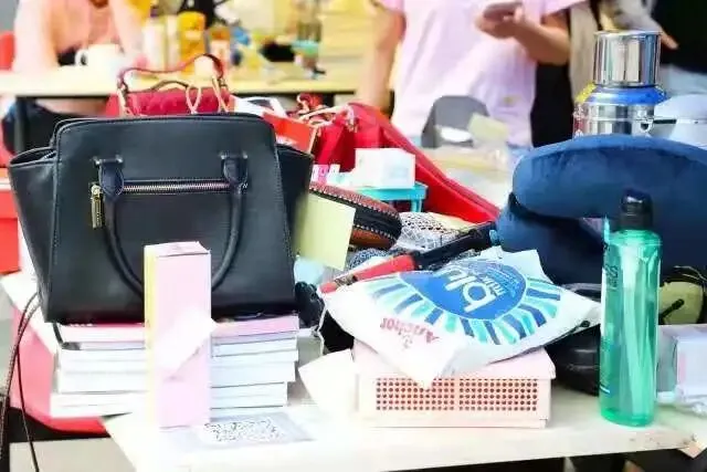 跳蚤市场|转手爱——毕业季·惠寒情