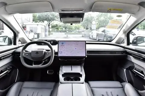 近六成用户考虑购买 二手车市场消费洞察