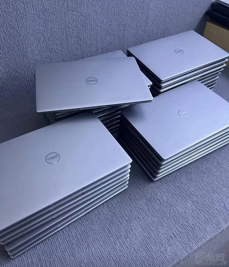 【二手市场】烧烤炉净化车/菜品柜/手动绞肉机/奶茶店设备/制冰机…