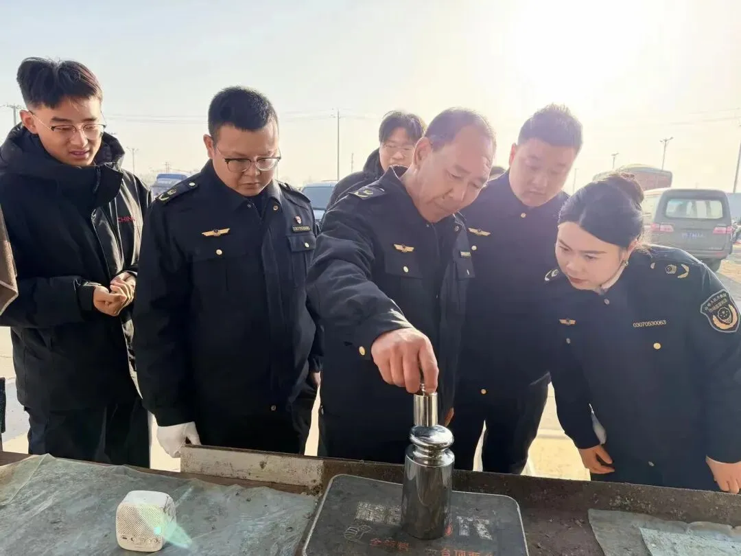 沽源县市场监督管理局开展早市计量器具专项检查 守护民生消费公平