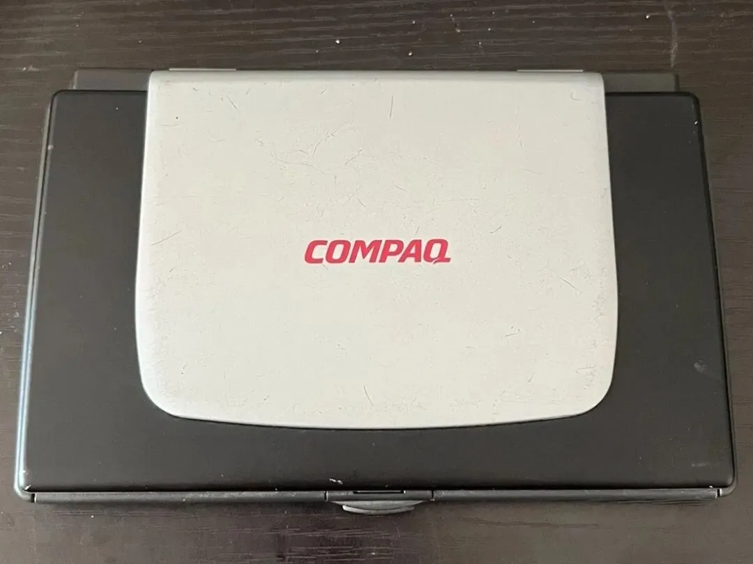 白菜价的折叠键盘大批现身市场,折叠方式富有创意和美感,能入手吗?