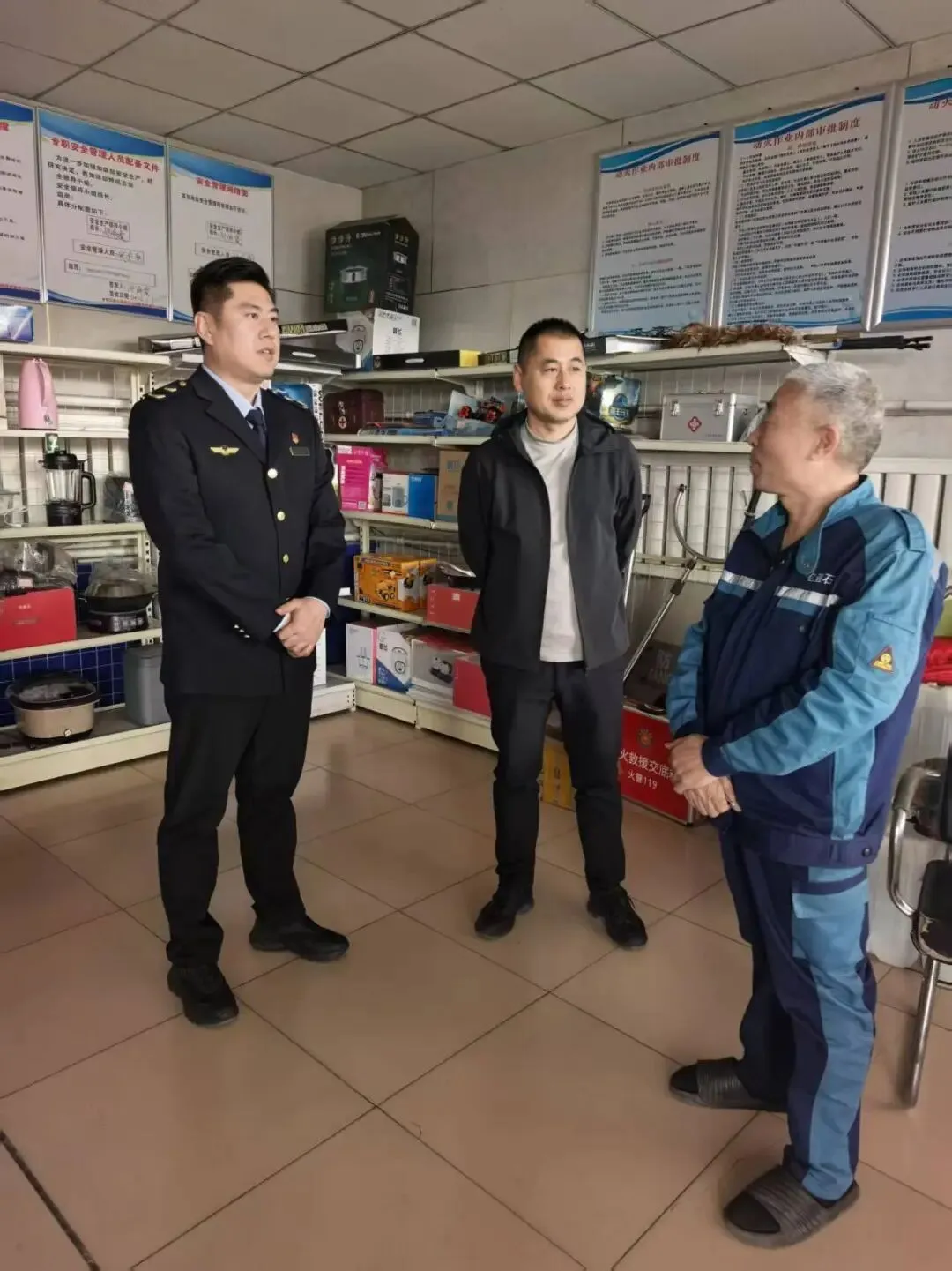 【聚焦】准格尔旗市场监督管理局全力服务推动社零稳增长工作