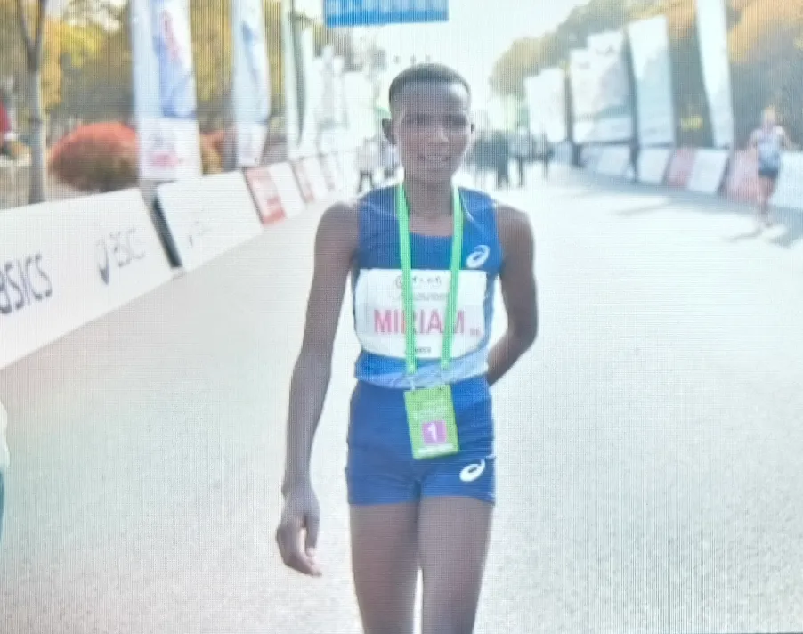 2026扬马冠军出炉!市场监管部门守牢跑者“舌尖安全”