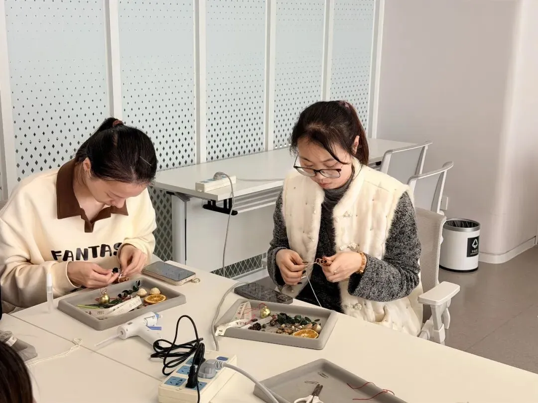 春风润心守巾帼,纾压赋能启新程!区市场监管局妇联举办情绪管理与压力调适专题讲座