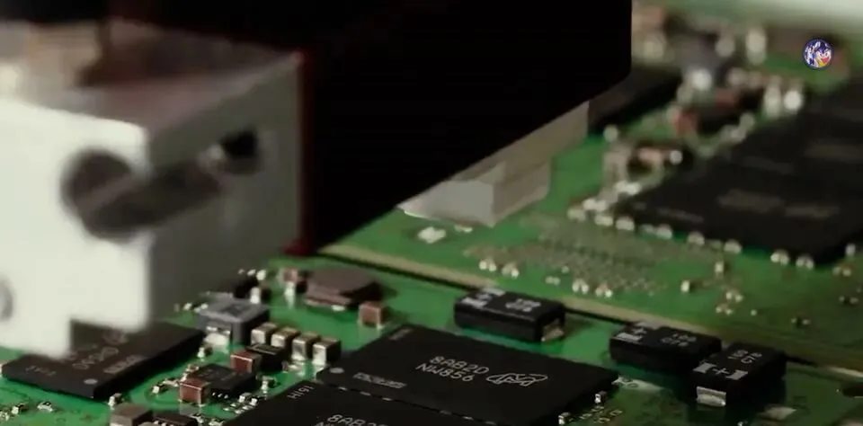 王传福造车那一年,资本市场差点把比亚迪“抛死”