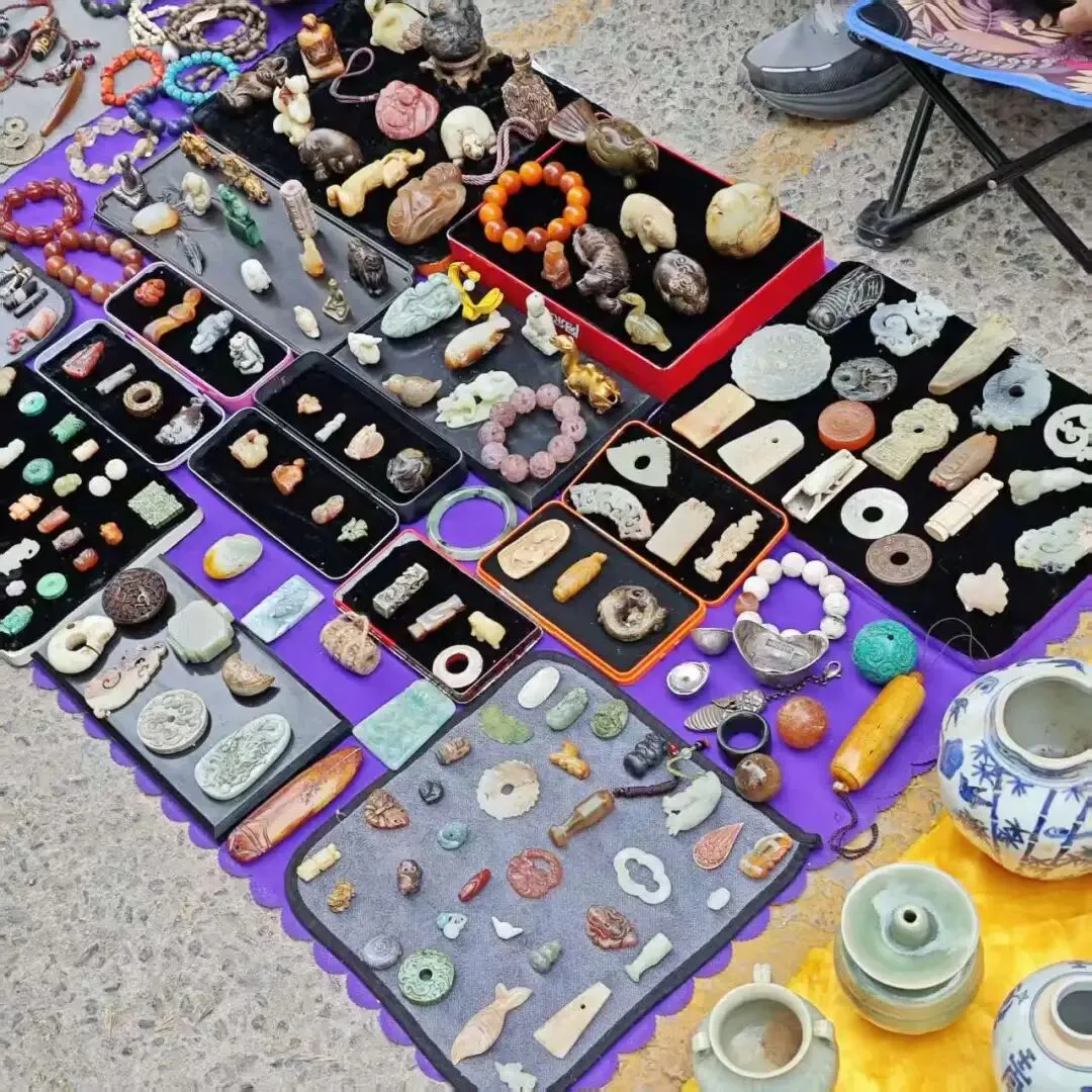 二探药王楼古玩市场