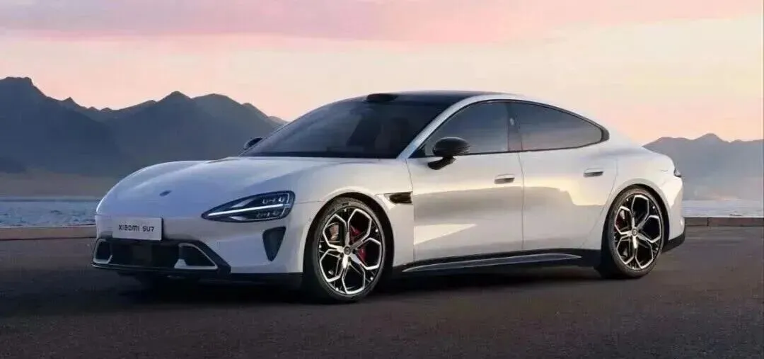 抄袭?营销?智驾翻车?小米汽车的三大“冤案”,该翻篇了