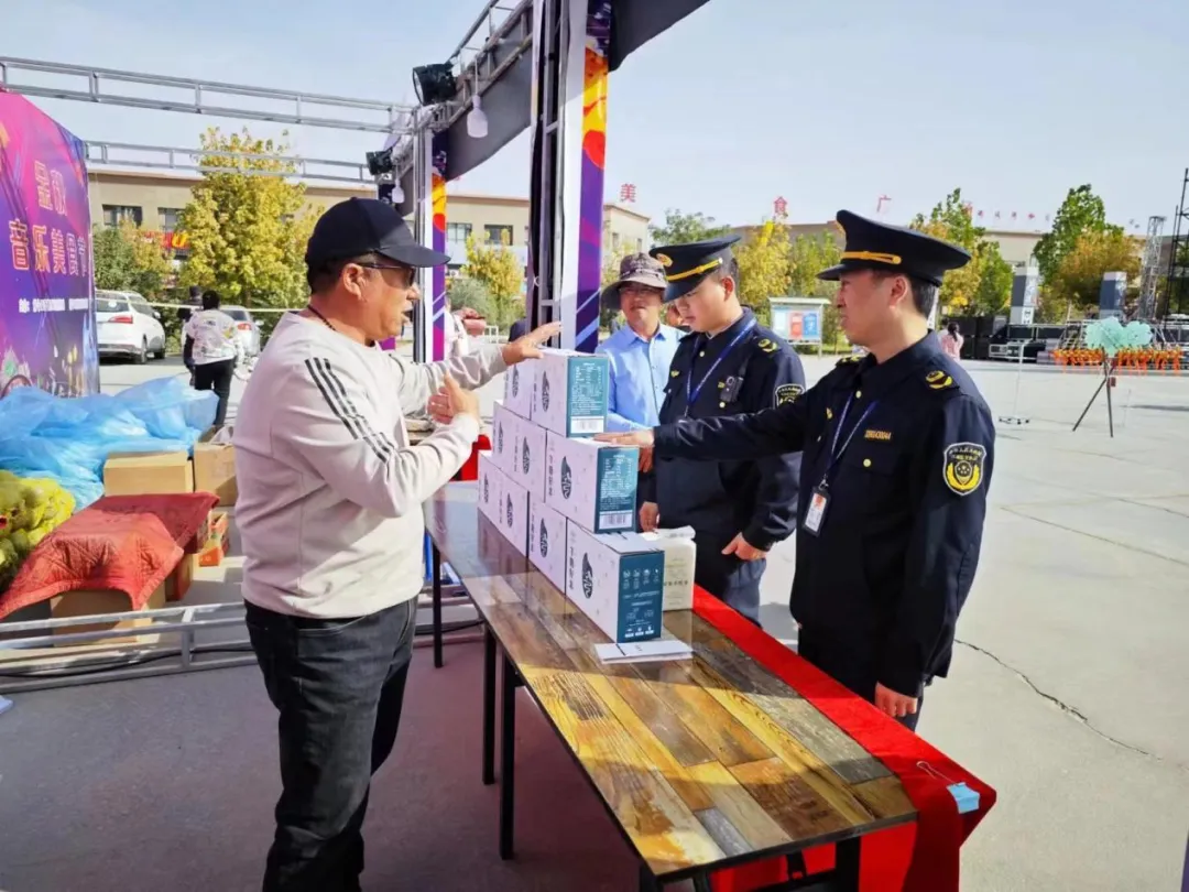 师市市场监督管理局全力保障 “金秋音乐节”顺利举行