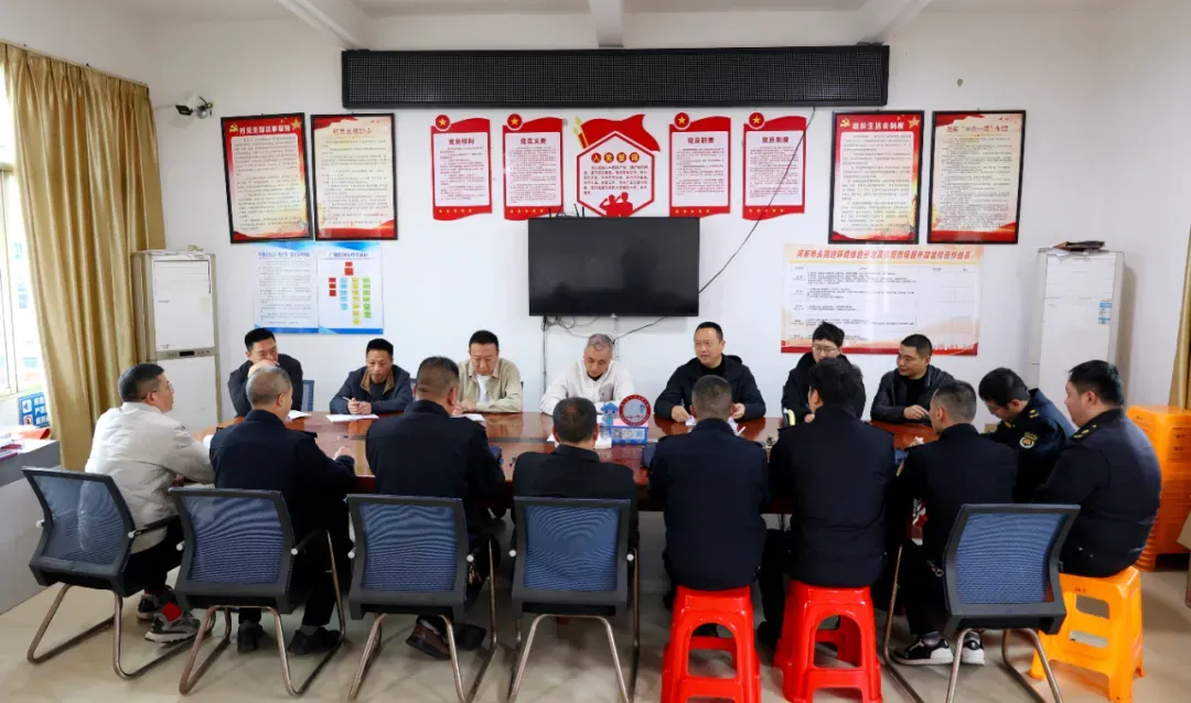 松溪:河东桥头环境整治与市场提升工作精准发力