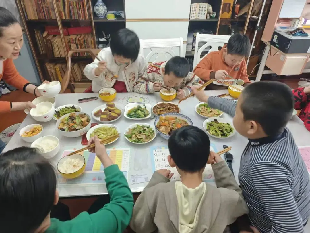 跳蚤市场绘画记