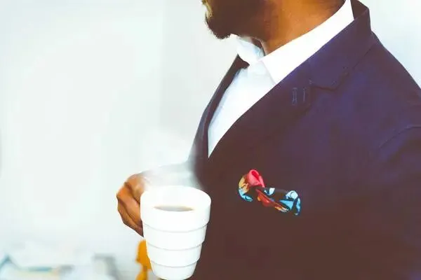 垂直 IP 的获客转化率是泛粉的 10 倍