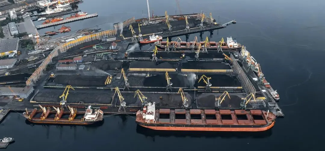 霍尔木兹冲击外溢:干散货市场“暗流涌动”