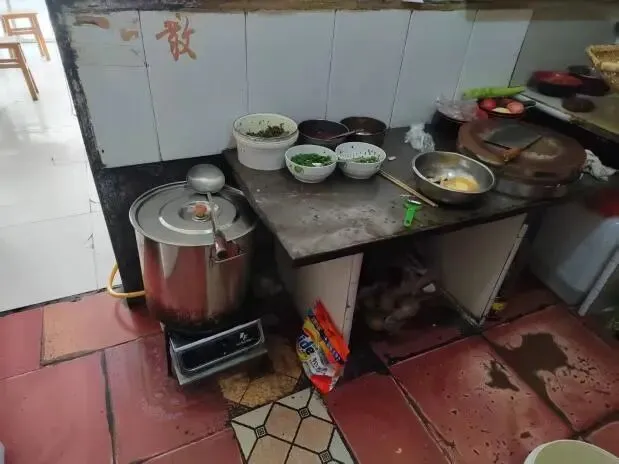 苍溪县市场监督管理局食品生产经营红黑榜(七)——网络餐饮