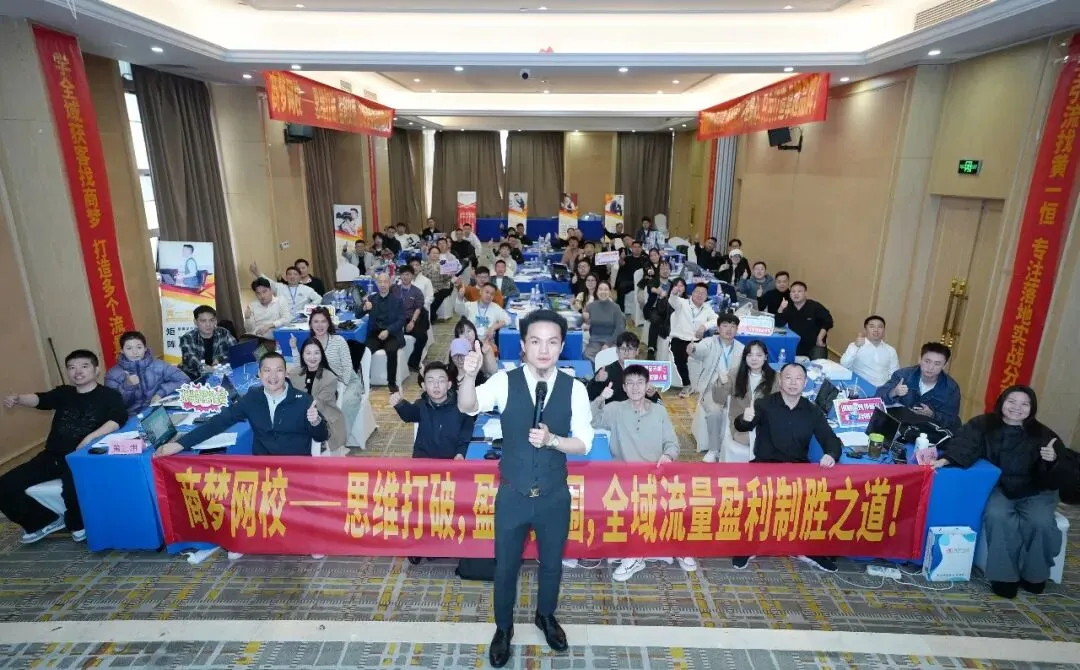 单个账号获客100+用AI复制爆款,私信根本回不完!