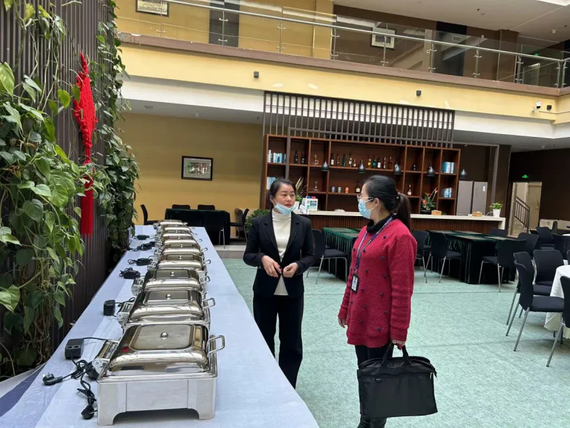 江城县市场监管理圆满完成两会重大活动餐饮服务食品安全监督保障任务