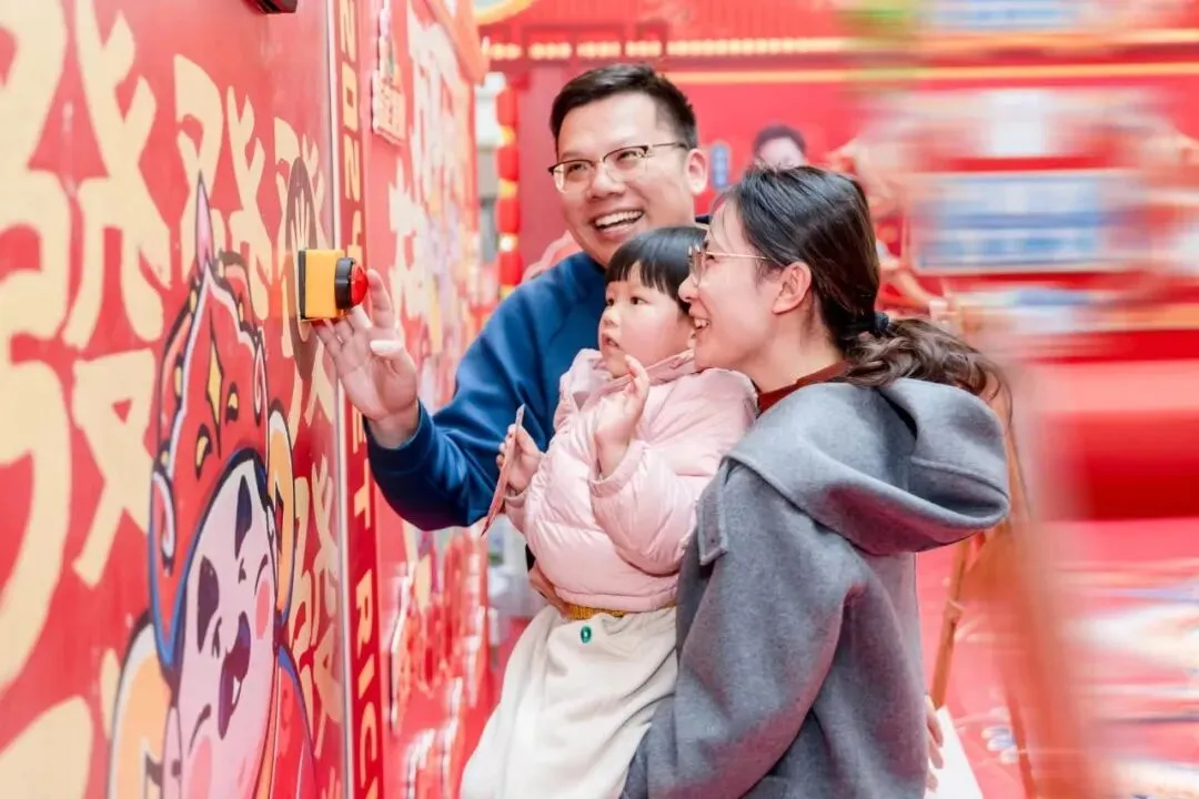 CNY营销,伊利算是把“新春送礼学”玩明白了