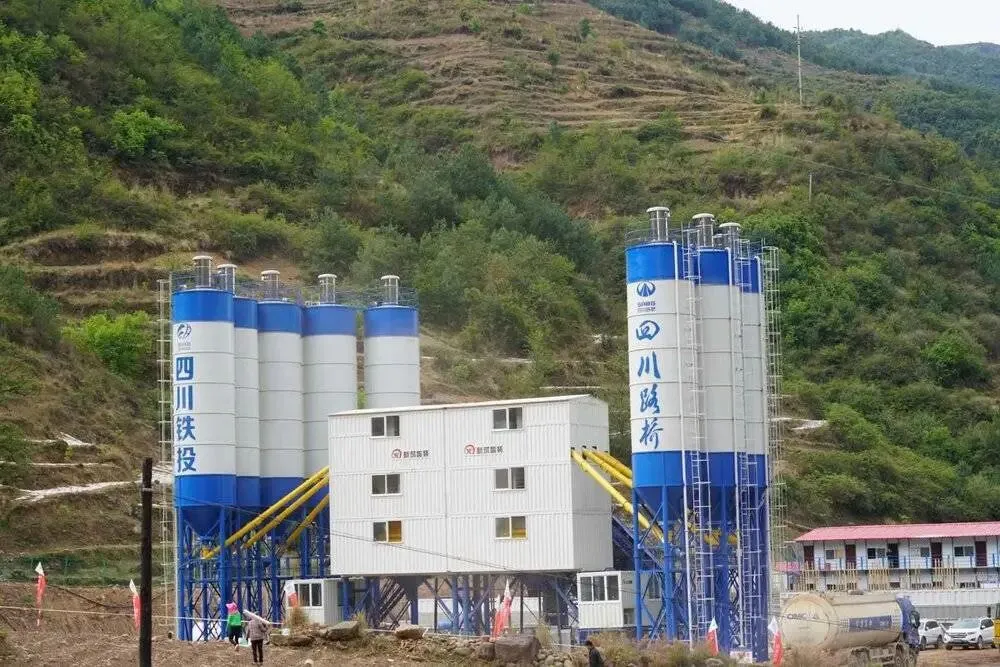 万亿市场背后的“修路”人