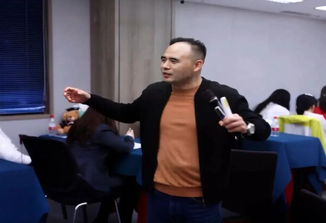 “营”火相传·“销”傲江湖——我校市场营销专业优秀校友风采(二)