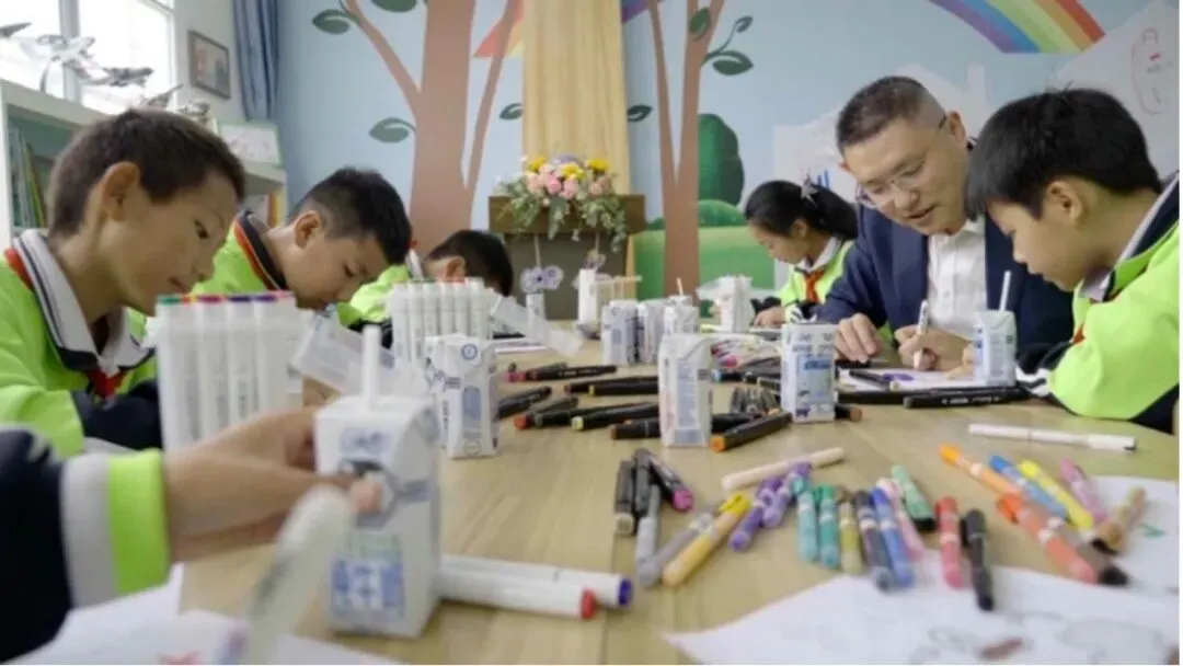 扎堆做“春日营销”,为什么只有伊利让人上头?