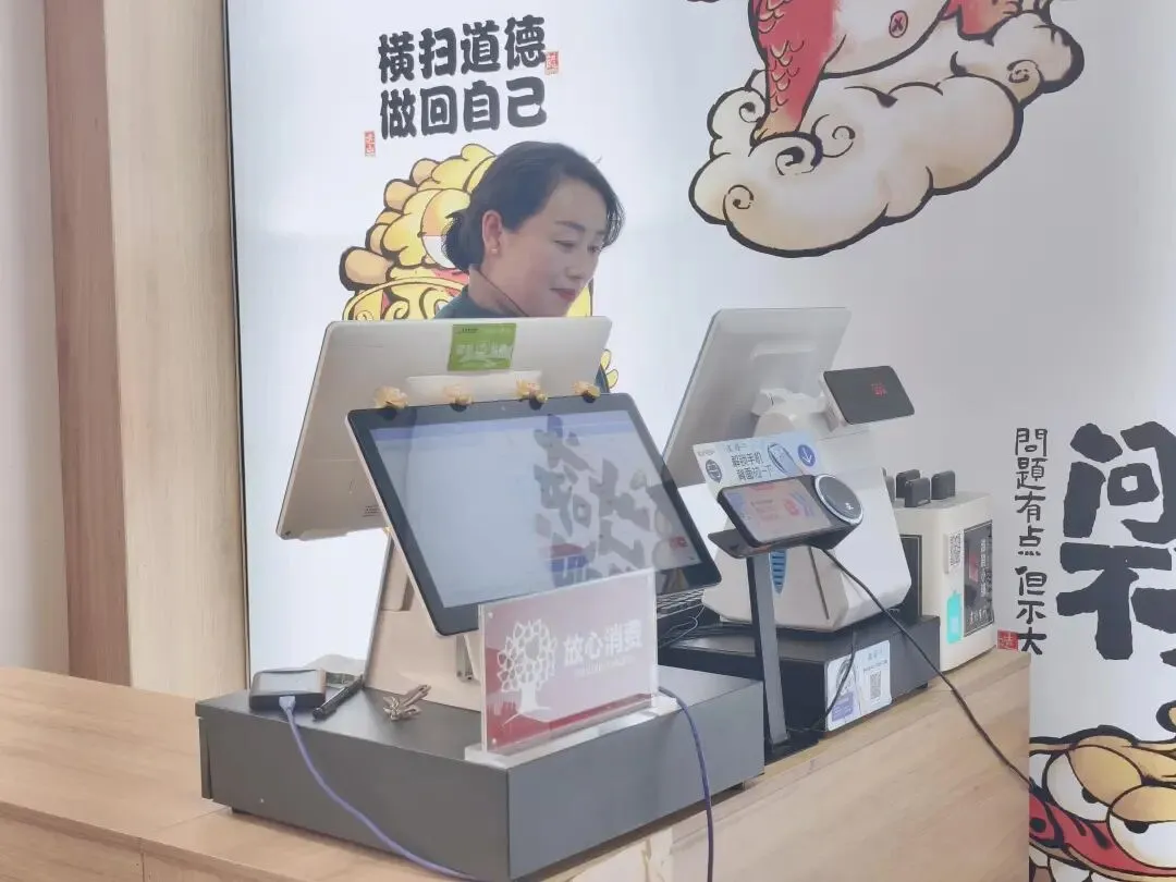 重磅聚焦!多家权威媒体点赞盐南市场监管放心消费工作!