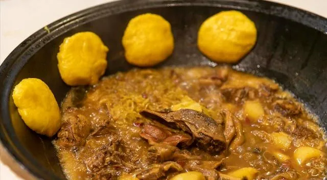 风靡东北的铁锅炖大鹅,为何到了南方却没市场?网友:4个原因