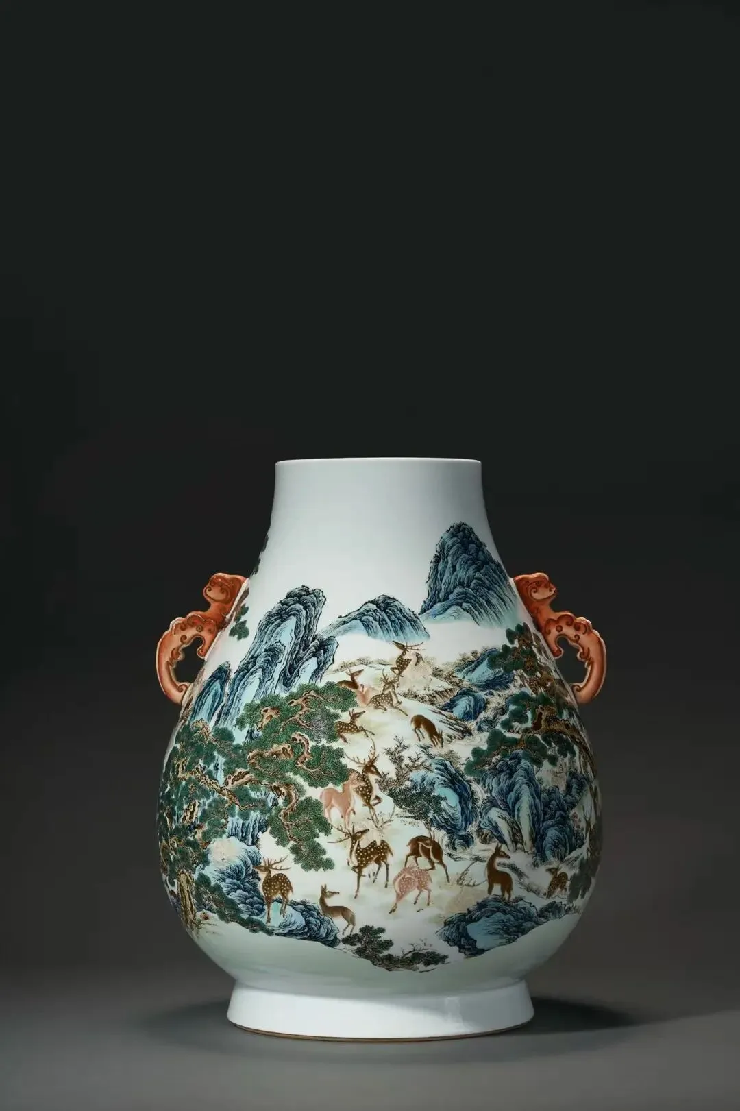 佳士得超90%成交率!市场爆火!