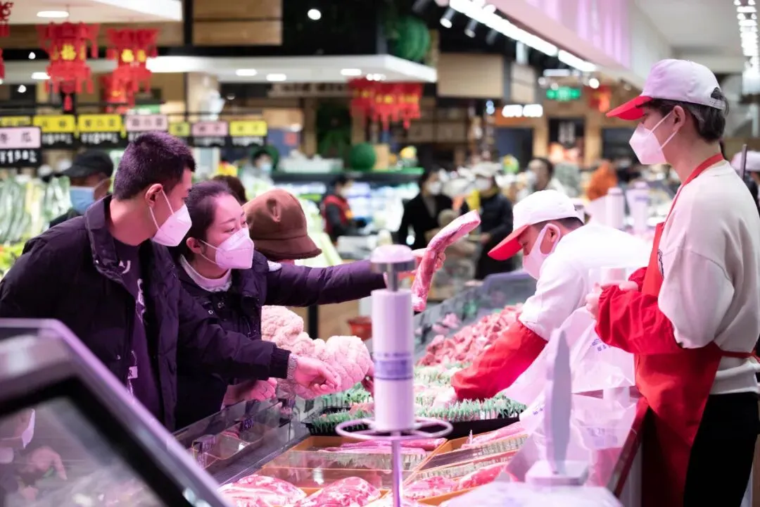 长治年货市场“火旺”!