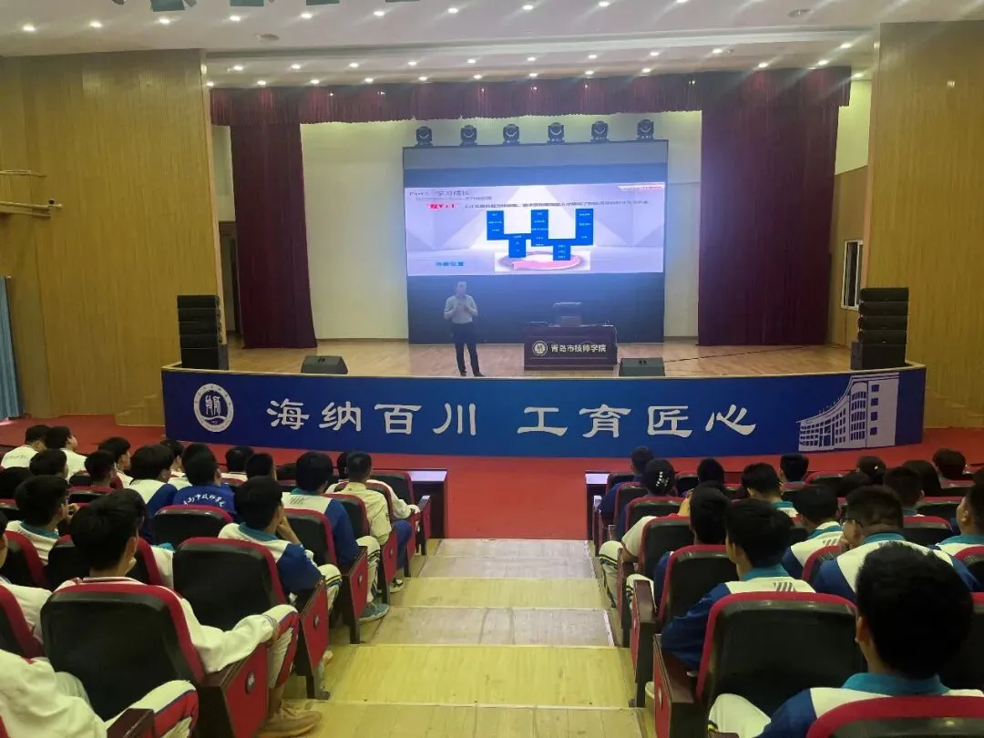 就业市场“香饽饽” 学院学生“好抢手”