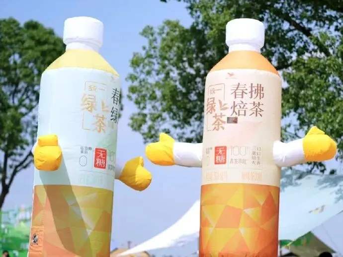 茶饮料市场座次重排:农夫山泉215.96亿登顶,康师傅206.03亿退居次席