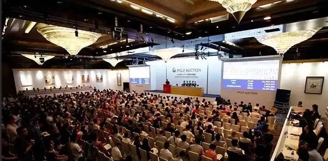 中国正式登顶全球最大的艺术品拍卖市场!
