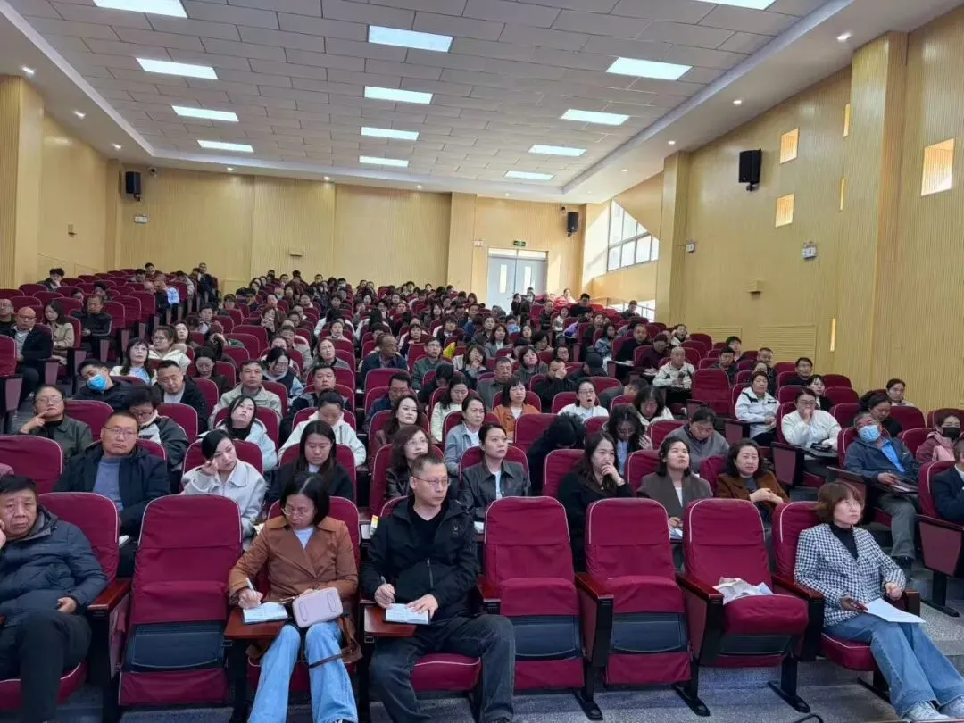 【县局动态】城区市场监管局:举办春季学期学校食堂食品安全培训