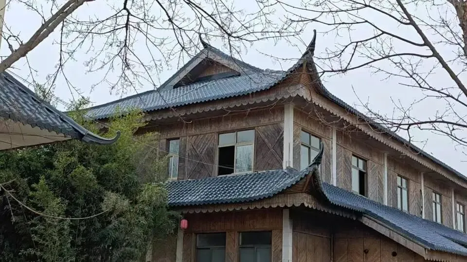 市场上面的树脂瓦什么材料