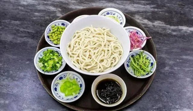 风靡北京的炸酱面为何到了南方却没市场南方