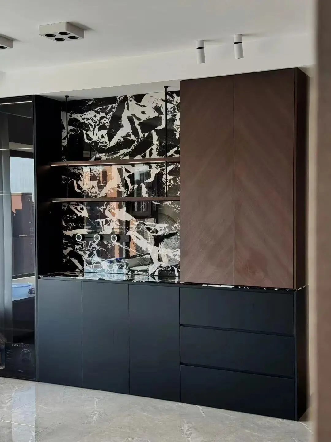 长春书柜定制:本地企业市场突围策略深度解析