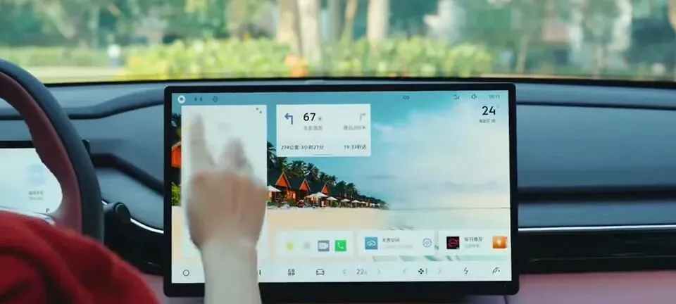 十万级家轿市场又添新将,吉利银河L6 EM-i来
